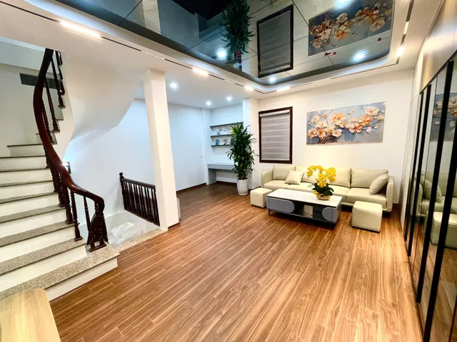 NHÀ ĐẸP ĐA SỸ – NHỈNH 6 TỶ – VỊ TRÍ TIỀM NĂNG, FULL NỘI THẤT