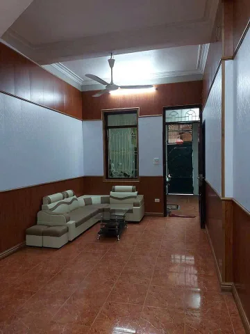 Cho thuê Nhà riêng 50m² giá 9 triệu/ tháng tại Đường Nguyễn Chí Thanh Phường Láng Hạ Quận Đống Đa Hà Nội