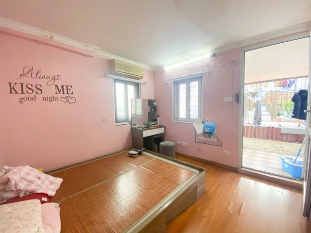 TẬP THỂ TẠ QUANG BỬU, HAI BÀ TRƯNG, 3 NGỦ, BAN CÔNG RỘNG, Ô TÔ ĐỖ, SỔ ĐỎ LỚN