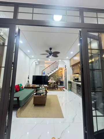 Bán Nhà riêng 26m² thổ cư 26m² giá 8 tỷ tại Đường Thổ Quan Phường Thổ Quan Quận Đống Đa Hà Nội