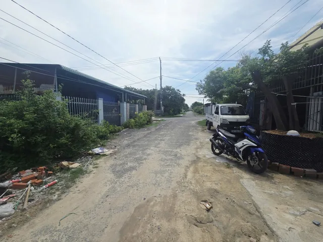 Bán nhà hẻm 30 trịnh phong đáng vô 1 ngã