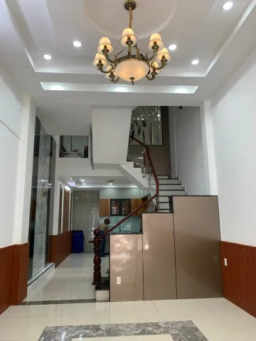 Hẻm 8m Hoàng Bất Đạt, 56m2, 4x14, 5 tầng, 5PN, khu đồng bộ dân trí cao, Chỉ 9.5 tỷ TL