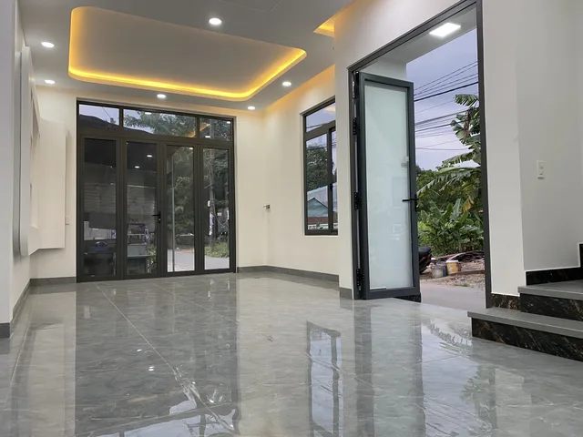NHÀ ĐẸP GIÁ TỐT – CHỈ 2 TỶ 750 TRIỆU .1 trệt 1Lầu Mặt Tiền Đường Thông