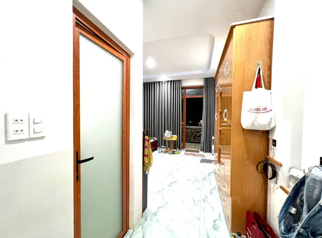 Bán Nhà riêng 63m² thổ cư 63m² giá 8 tỷ tại Đường Tên Lửa Phường  An Lạc Quận Bình Tân TP. Hồ Chí Minh