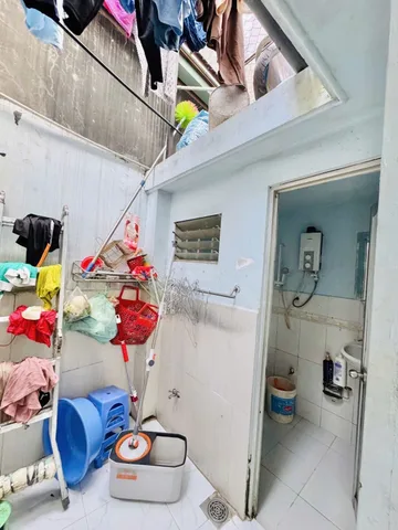 KHÔNG HÀO NHOÁNG, KHÔNG KỂ CHUYỆN TƯƠNG LAI, CHỈ ĐƠN GIẢN LÀ ĐÚNG GIÁ THỊ TRƯỜNG