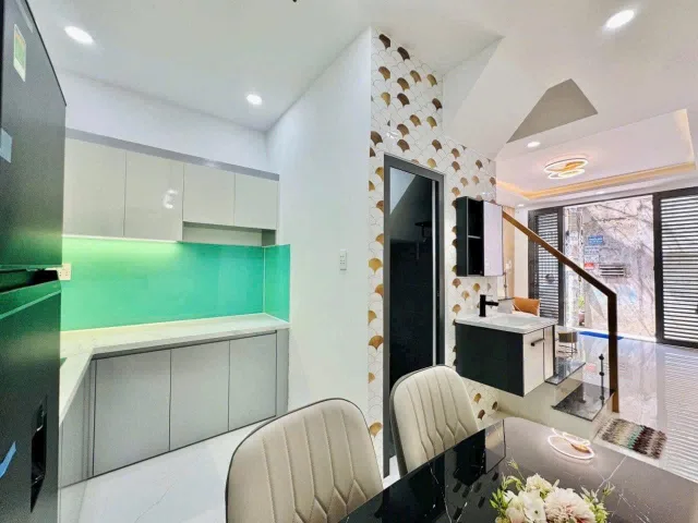 Bán Nhà riêng 44m² thổ cư 44m² giá 3.6 tỷ tại Phường Thủ Đức TP. Hồ Chí Minh