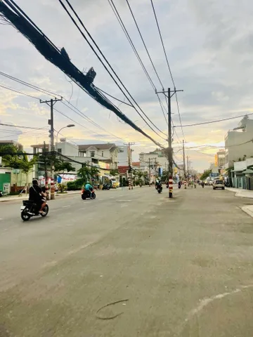Bán Nhà Bình Trưng Tây 3 Tầng Có PN Tầng Trệt Giá Tốt Quận 2