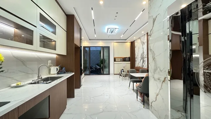 Bán Nhà riêng 57m² thổ cư 57m² giá 12.5 tỷ tại Phường Bạch Mai Hà Nội