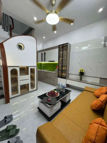 ✅ Bán Nhà Trung Phụng, Ngõ Rộng Thoáng, DT 28m2, 5 Tầng, Ở Luôn, SĐCC, Giá 6.5 Tỷ