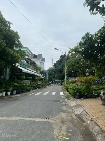 Biệt thự lô góc mặt tiền Bông Sao, trung tâm Quận 8, 370m², khu doanh nhân ngành dược, SHR