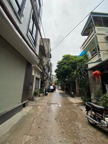Bán Nhà riêng 50m² thổ cư 50m² giá 8 tỷ tại Phường Cầu Giấy Hà Nội