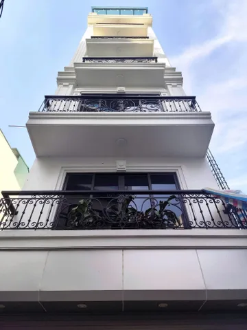 Bán nhà Phân Lô vỉa hè Ngõ 43 Kim Đồng, Hoàng Mai, 7 tầng thang máy, ô tô vào nhà, 84m2, 25.4 tỷ.