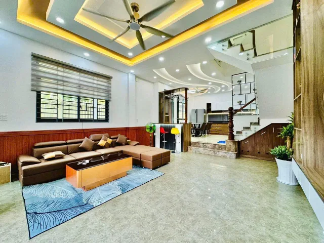 Bán Nhà riêng 70m² thổ cư 70m² giá 3.59 tỷ tại Phường Phú Thuận Quận 7 TP. Hồ Chí Minh