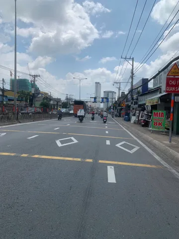 Cho thuê Kho 2500m² giá 70 triệu Mặt Tiền Quốc Lộ 1K phường Linh Xuân Thủ Đức