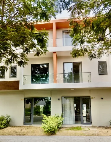 BÁN 3 TẦNG KDC HƯNG PHÚ, QUẬN 9 - DT 90M2 - 2 MẶT TIỀN Ô TÔ - GẦN VÀNH ĐAI 2 - GIÁ 15 TỶ