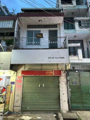 Hẻm to ngay Vincom Nguyễn Xí! Bán nhà 76m² sẵn cầu 2 tầng cách mặt tiền 50m. Giá 8 tỷ 2