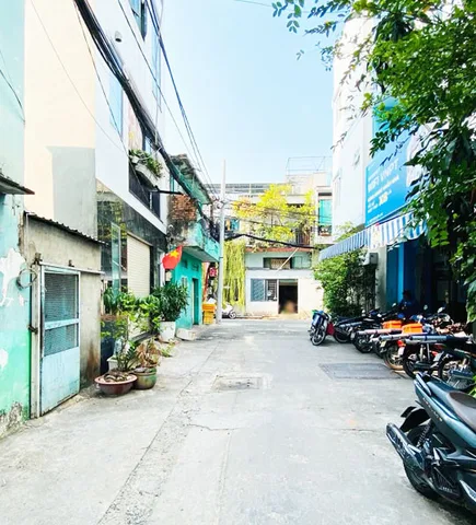 Nhà đẹp 5 tầng, Hẻm Xe Hơi, Lạc Long Quân, Tân Hòa, 5x12m, 61m2, hơn 13 tỷ TL