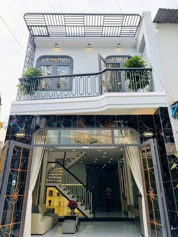 Bán nhà DT 32,4m2 giá 2tỷ150 đường Hoàng Hoa Thám P4 Gò Vấp