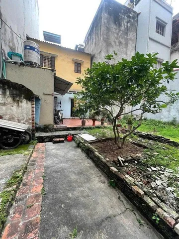 Bán Đất Hoàng Quốc Việt Cầu Giấy. OTO Tránh Vào Đất. 160m Mt 7. Giá 50 tỷ