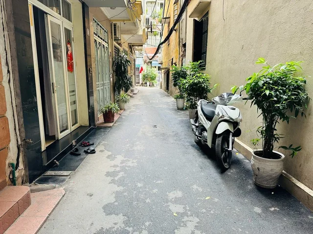 Bán Nhà riêng 25m² thổ cư 25m² giá 7.45 tỷ tại Phường Khâm Thiên Quận Đống Đa Hà Nội