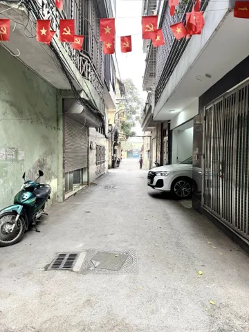 Bán NHÀ ĐƯỜNG LÊ TRỌNG TẤN. THANH XUÂN. 75M2 - 3 TẦNG. GẦN ĐƯỜNG Ô TÔ.