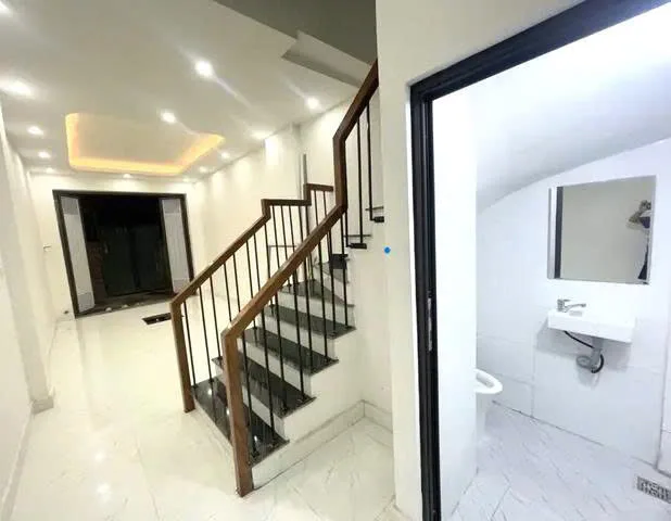 (NGỘP BANK) CẦN BÁN NHÀ NGÔ GIA TỰ, VIỆT HƯNG 38M²  - 4 TẦNG, Ô TÔ ĐỖ CỬA, GIÁ ĐẦU TƯ!