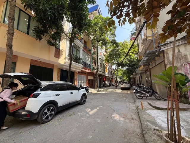 Bán Nhà Phân Lô KĐT Đền Lừ 45m², Ô Tô Tránh, Vỉa Hè Rộng, 5 Tầng, 18,5 Tỷ