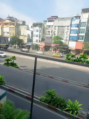 Mặt phố Trường Chinh 🌟 Tòa nhà văn phòng 8 tầng thang máy, kinh doanh đỉnh cao – 193m2 tầm 5x tỷ