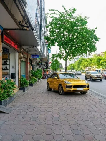 Tòa văn phòng mặt phố Trường Chinh 💥 Dòng tiền bền vững – 188m2 x 8 tầng thang máy, hạ giá mới 55 tỷ