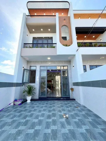 Bán Nhà riêng 95m² thổ cư 95m² giá 1.95 tỷ tại Phường Bửu Long Thành phố Biên Hòa Đồng Nai