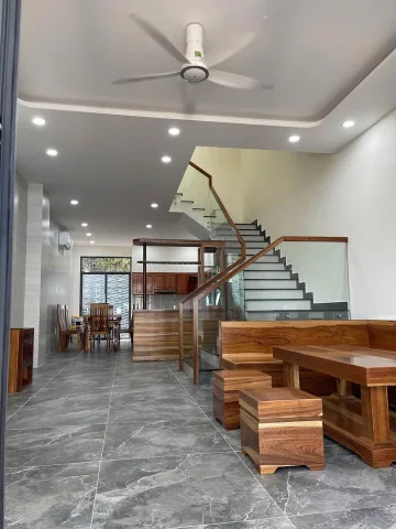 Nhà sổ riêng bán gấp DT 70m² giá 2.85 tỷ tại Phường Phước Bình Quận 9 TP. Hồ Chí Minh