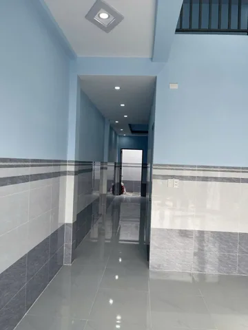 133m2 nhà lầu lửng đúc cách Cầu Lớn SG 8km