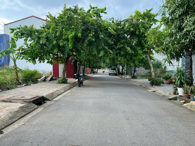 Đất nền liền kề vinhomes Hóc Môn_SHR_100m2 dân cư đông đúc_kinh doanh ngay_Chỉ 18tr/m2!!!