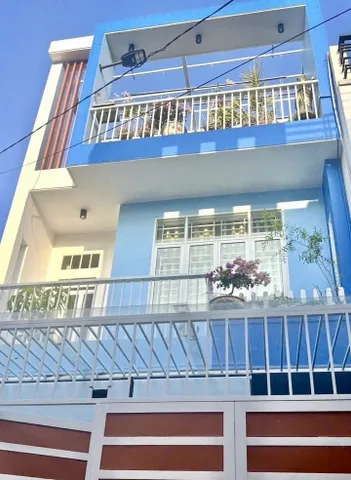 BÁN NHÀ ĐƯỜNG 339, ĐỖ XUÂN HỢP, QUẬN 9 - DT 100M2 - NHÀ ĐẸP 4 TẦNG - NỞ HẬU - CÓ SÂN ĐẬU Ô TÔ TRONG NHÀ - GIÁ 11.59 TỶ