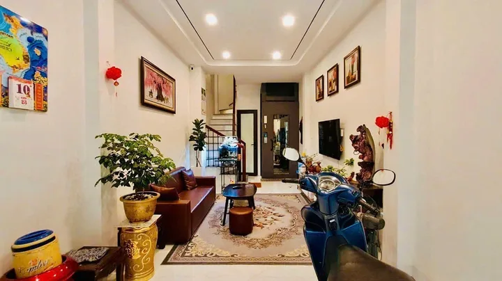 Bán Nhà Đông Ngạc Cạnh Ecohome. 38m 6 Tầng Thang Máy. OTO Đỗ Cửa. Giá 11.9 tỷ