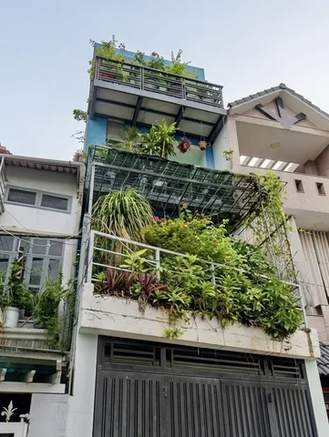BÁN NHÀ ĐƯỜNG 109, PHƯỚC LONG B, QUẬN 9 - DT 95M2 - 4 TẦNG SỔ VUÔNG - HOÀN CÔNG ĐỦ - GIÁ 9.9 TỶ