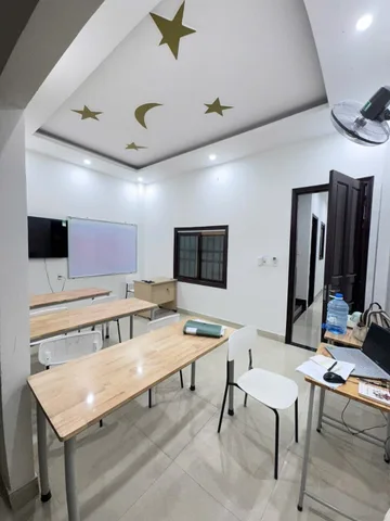 BÁN NHÀ 4 TẦNG ĐA MẶN 3 - DT 85M2 NGANG 5M - ĐƯỜNG 5M5 LỀ 3M - DÒNG TIỀN 15TR/THÁNG - GIÁ CHỈ 7.X TỶ