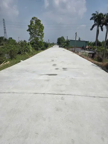 Bán 3 lô thổ cư liền kề view sông đường beton oto Tân Thành, Thủ Thừa dt 196,3m2 giá 699 triệu/lô