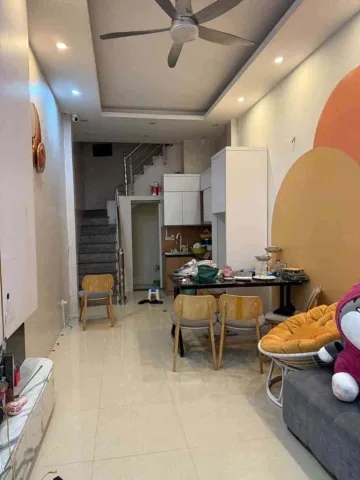 NHÀ PHỐ THÁI THỊNH_CÁCH PHỐ & Ô TÔ 25M_42m2 x 5T, nhỉnh 8 tỷ