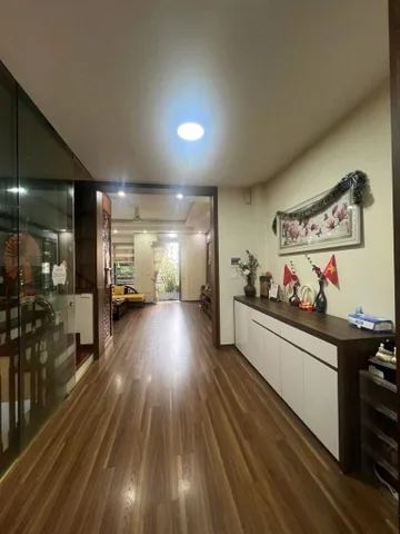 Bán nhà 54m² full thổ cư ngang 5m giá 30.5 tỷ tại Đường Thái Hà Phường Đống Đa