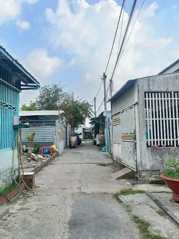 Đất lành chim đậu 140m²  giá 2.4 tỷ (dui dẻ bớt thêm) tại Đường Lê Lợi phù hợp kinh doanh đầu tư ngay đi chờ chi
