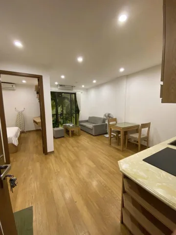 Cho thuê Căn hộ dịch vụ 1 ngủ 60m² tại Đường Trúc Lạc có ban công
