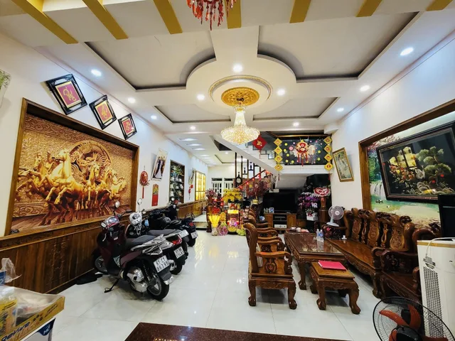 BÁN NHÀ HIẾM_ NGANG 6M _ KHU VINCOM 550 DĨ AN _ ĐẲNG CẤP SỐNG HÀNG ĐẦU 🔥CHỈ 12 TỶ