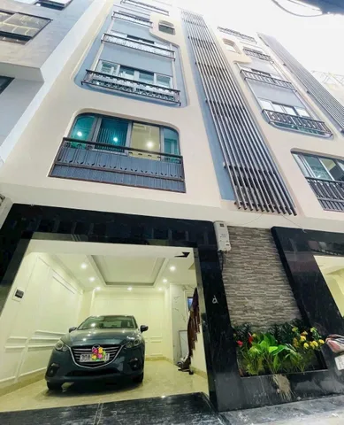 Cho thuê Nhà riêng Quan Hoa, Cầu Giấy 40M x 7T THANG MÁY, Ô TÔ giá 26 triệu