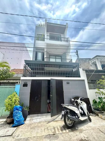 Bán Nhà riêng 50m² thổ cư 50m² giá 8.1 tỷ tại Đường Lê Hồng Phong Phường Phước Hòa Thành phố Nha Trang Khánh Hòa
