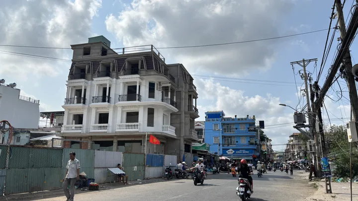 Bán Nhà riêng 102m² thổ cư 102m² giá 9.17 tỷ tại Đường Ngô Quyền Phường Cái Vồn Thị xã Bình Minh Vĩnh Long