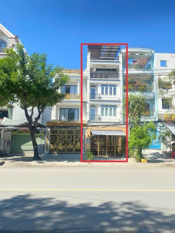 Mặt tiền 33 Đặng Thùy Trâm, Phường 13, Quận Bình Thạnh.