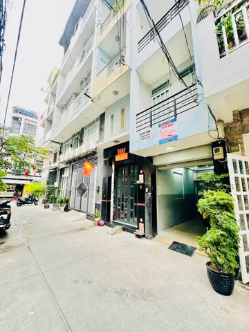 NGUYỄN NGỌC LỘC Q.10 - 6PN – 41M² – HẺM XE HƠI – 6.4 TỶ