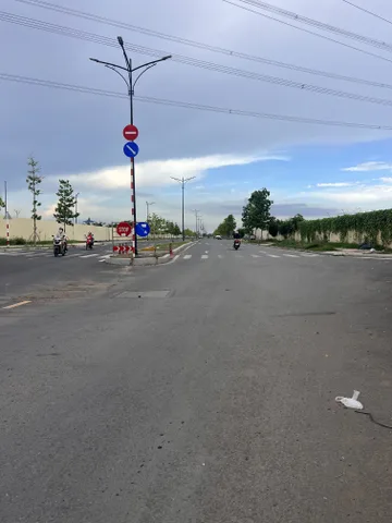 Bán Đất 1000m² thổ cư 1m² giá 15.9 tỷ tại Xã Long Thới Huyện Nhà Bè TP. Hồ Chí Minh