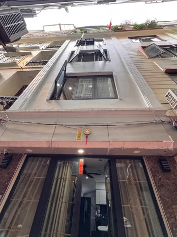 Bán Nhà riêng 50m² thổ cư 40m² giá 14 tỷ tại Phường Hoàng Mai Hà Nội